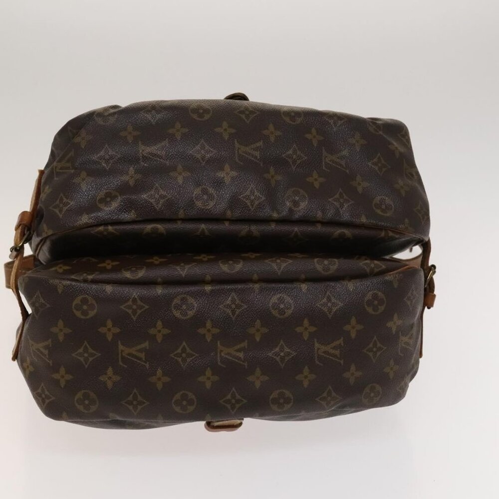 Authentic LOUIS VUITTON Monogram Saumur 35 Shoulder Bag M42254 LV - Picture 12 of 16